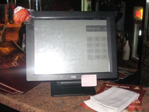 Ресторан-клуб, DJ- кафе, лаунж-бар и караоке-паб под управлением надежной программы для ресторанного бизнеса «iiko»