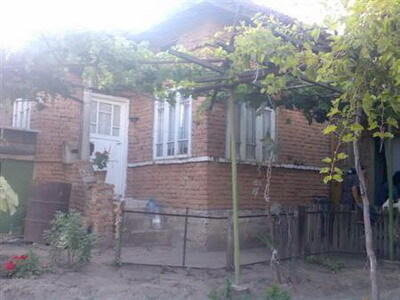 Болгария, Дом для продажа расположен в хорошей деревне до Добрича