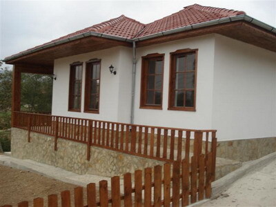 Болгария Варна Красивый дом для продажа расположен в деревне, разположена только в 6 км от известных курортов Кранево и Албена