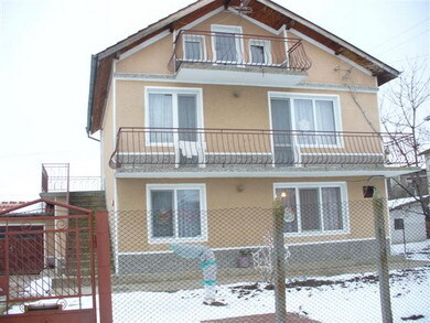 Болгария Варна Этот красивый дом для продажи расположен в живописном районе