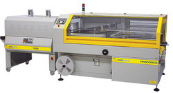 Автоматический упаковочный аппарат с угловым сваривающим ножом. Модель FP-8000CS SMIPACK 