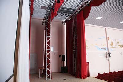 Механика сцены и оборудование для залов.