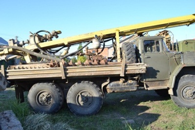 Буровая установка УРБ-2А2 на базе ЗИЛ-131