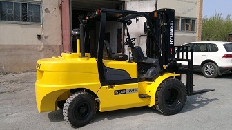 Дизельный погрузчик Hyundai 50D-7AE, новый