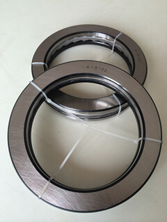 Упорный подшипник 4-8122 (51122,P4)