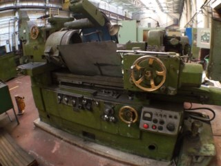 Внутришлифовальный станок 3К228